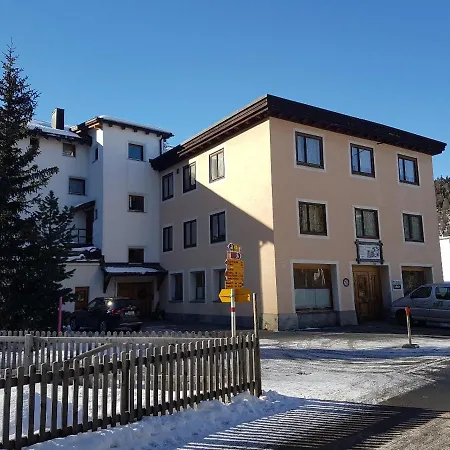 Chesa Madrisa Апартаменты Санкт-Мориц
