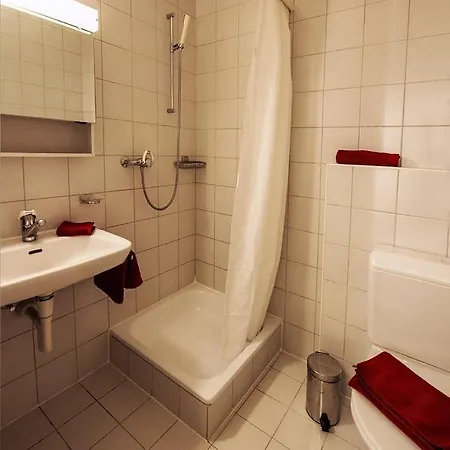 Chesa Madrisa Апартаменты *