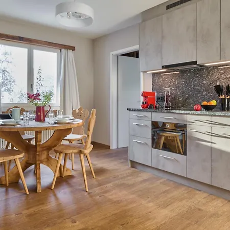Chesa Madrisa Apartment *